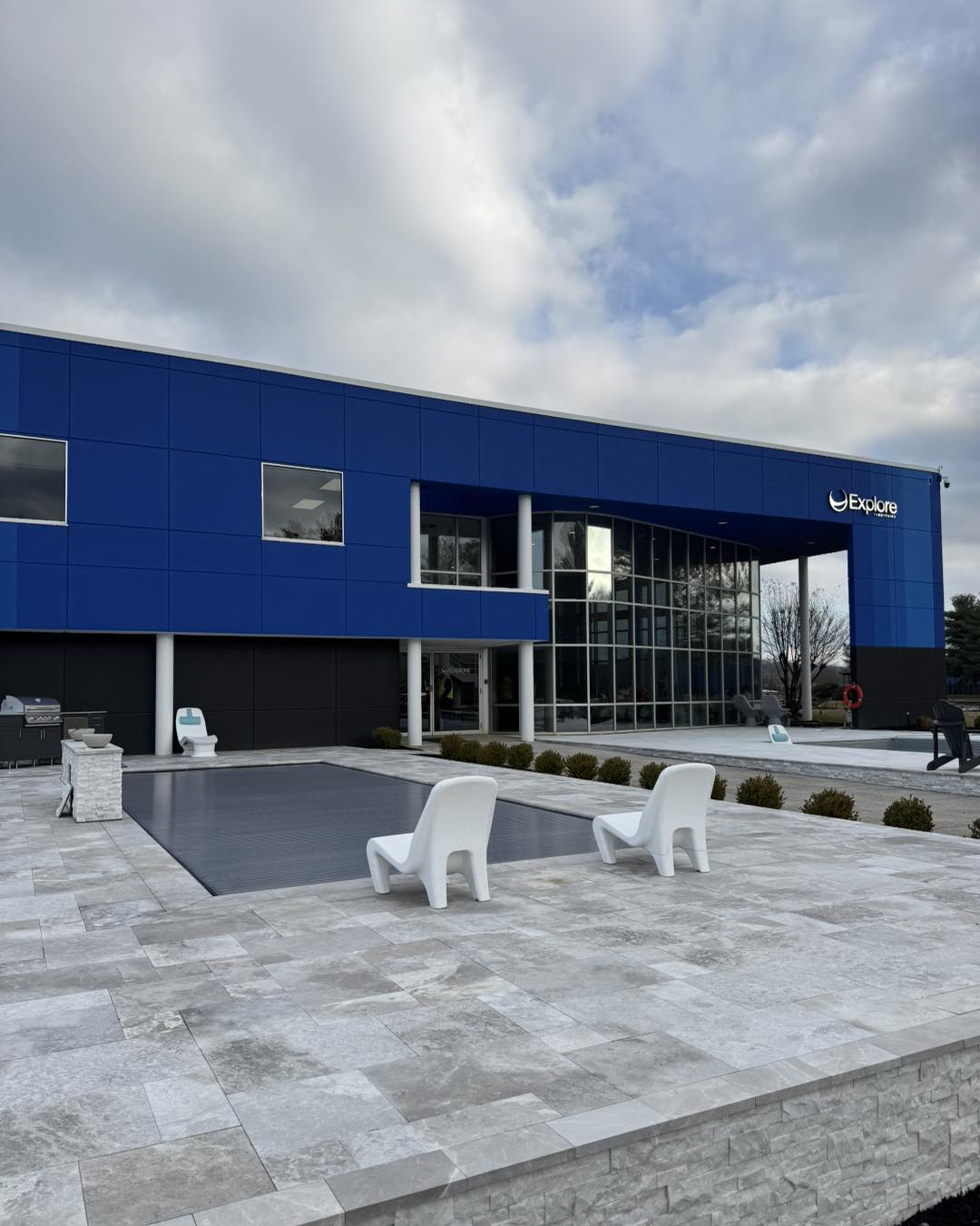 Inception Pools showroom and display area